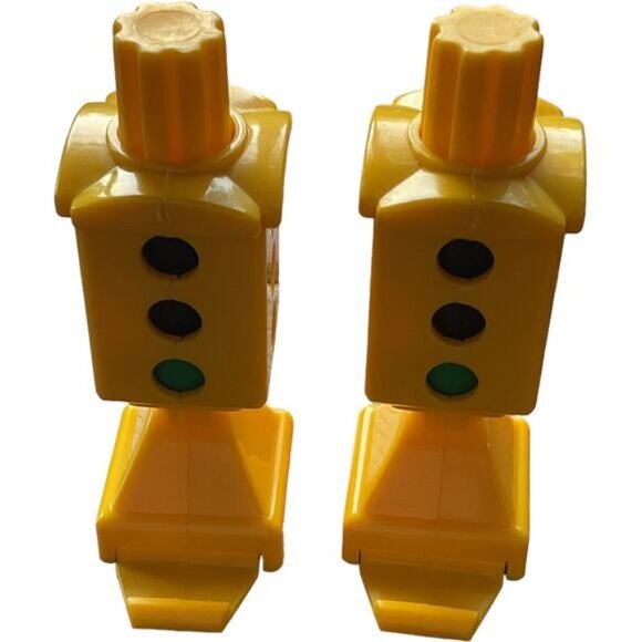 Mattel Fisher Price Geotrax Train Station Stop Lights Road Signs Bundle Of Two - Picture 2 of 6